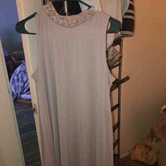 Maternity Dress - Picture 1 of 3